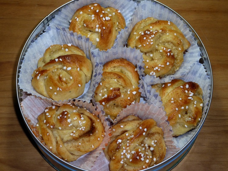 bollitos cardamomo.jpg