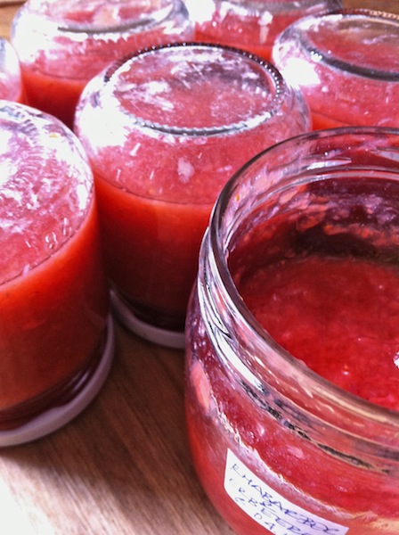 rhabarber&erdbeere_marmelade.jpg