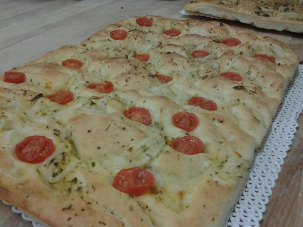 focaccia crosta.jpg