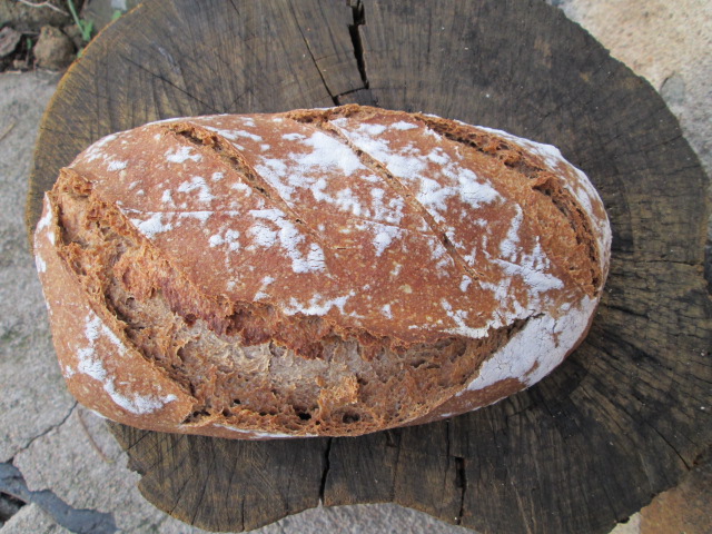yo lo greñé como una baguette y se abrió tan ricamente por el lateral.