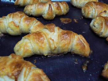 croissants1.jpg