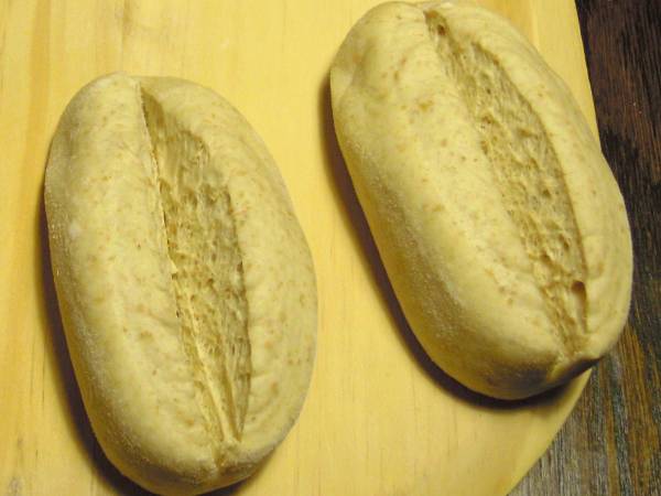 llonguet cortado sin hornear.jpg